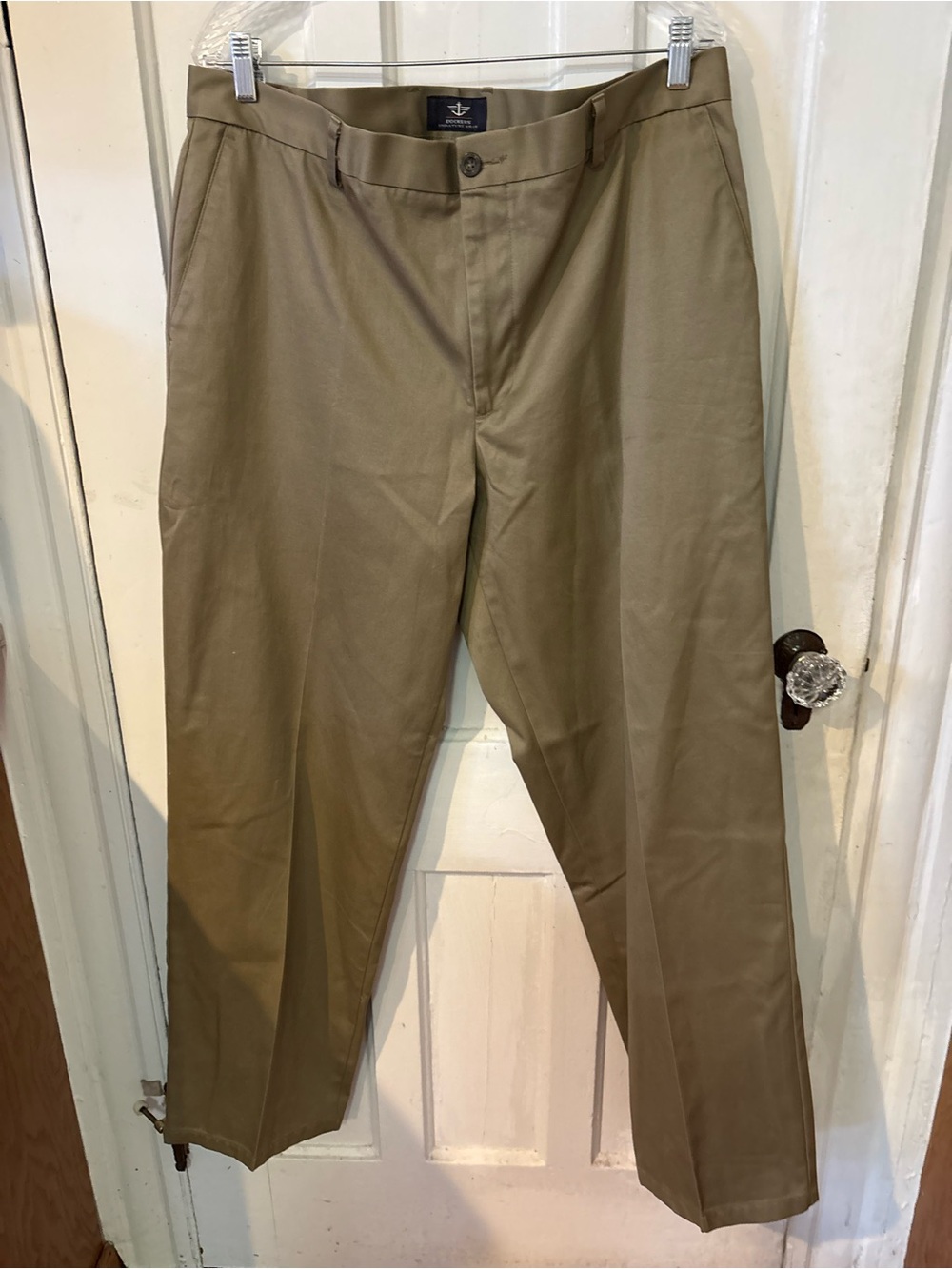 Dockers Men’s Khaki/Tan Straight Chinos